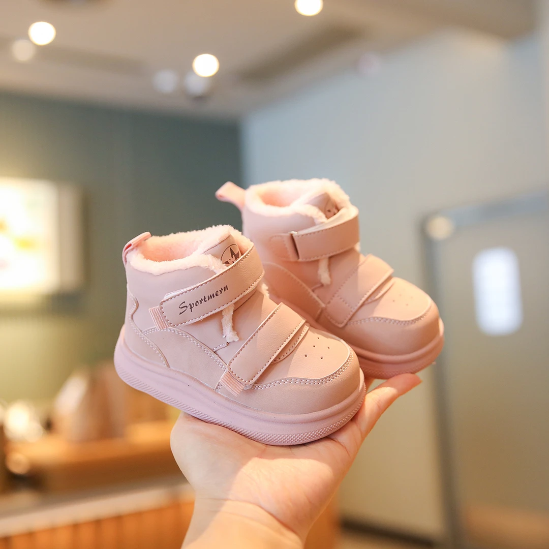 儿童雪地靴女童大棉鞋冬季2025新款加绒加厚高帮小童面包鞋机车靴