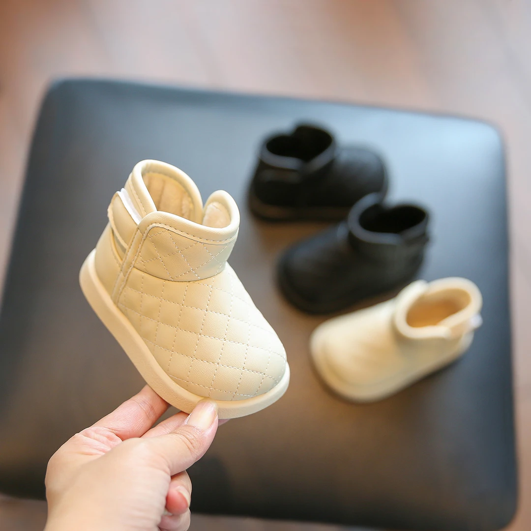 儿童小皮靴秋冬新款小童加绒靴子冬季婴儿学步鞋洋气女童保暖短靴