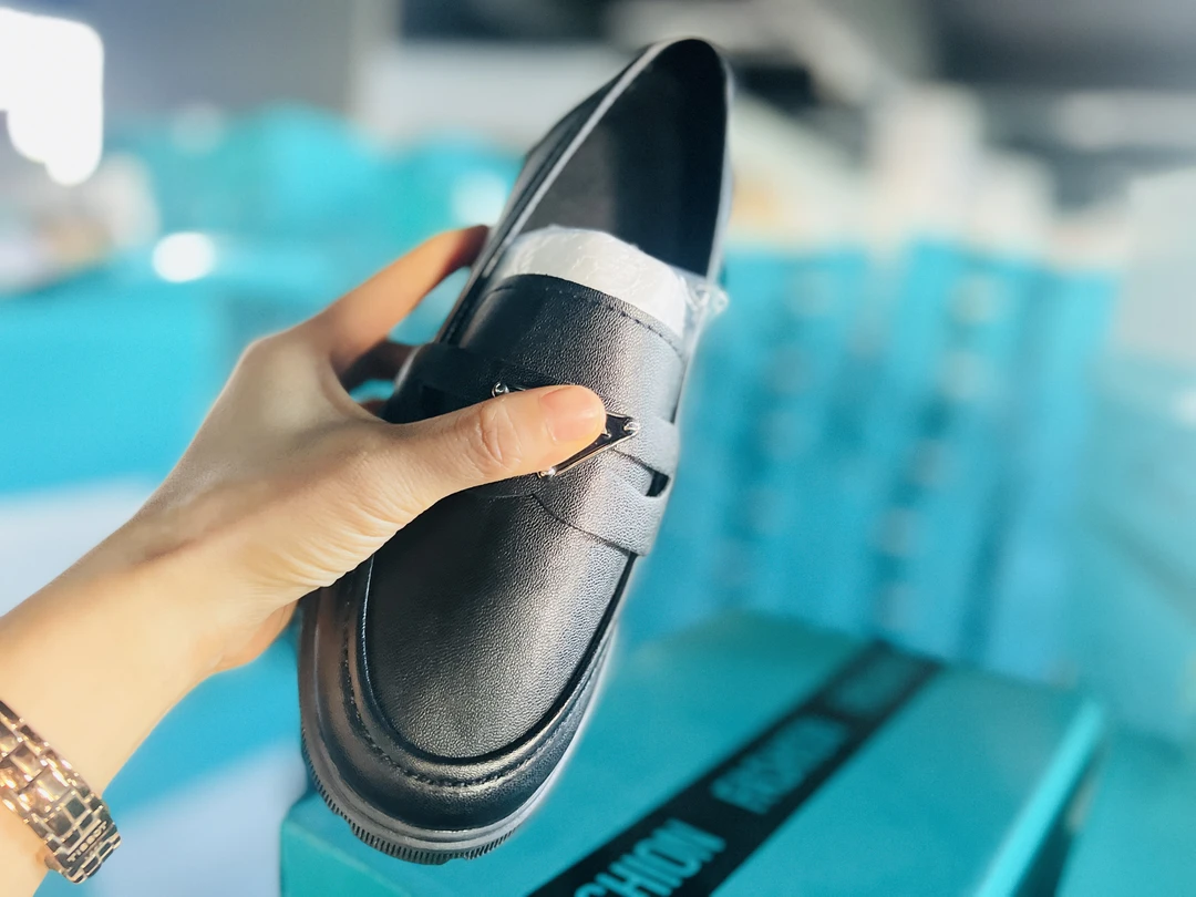 Q-5断码处理清货时尚休闲百搭女鞋