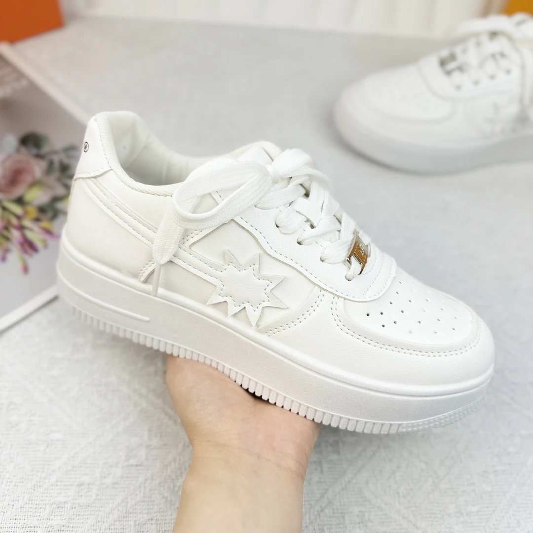 小白鞋女2024秋季新款百搭运动休闲鞋子女款运动鞋板鞋二厂K68