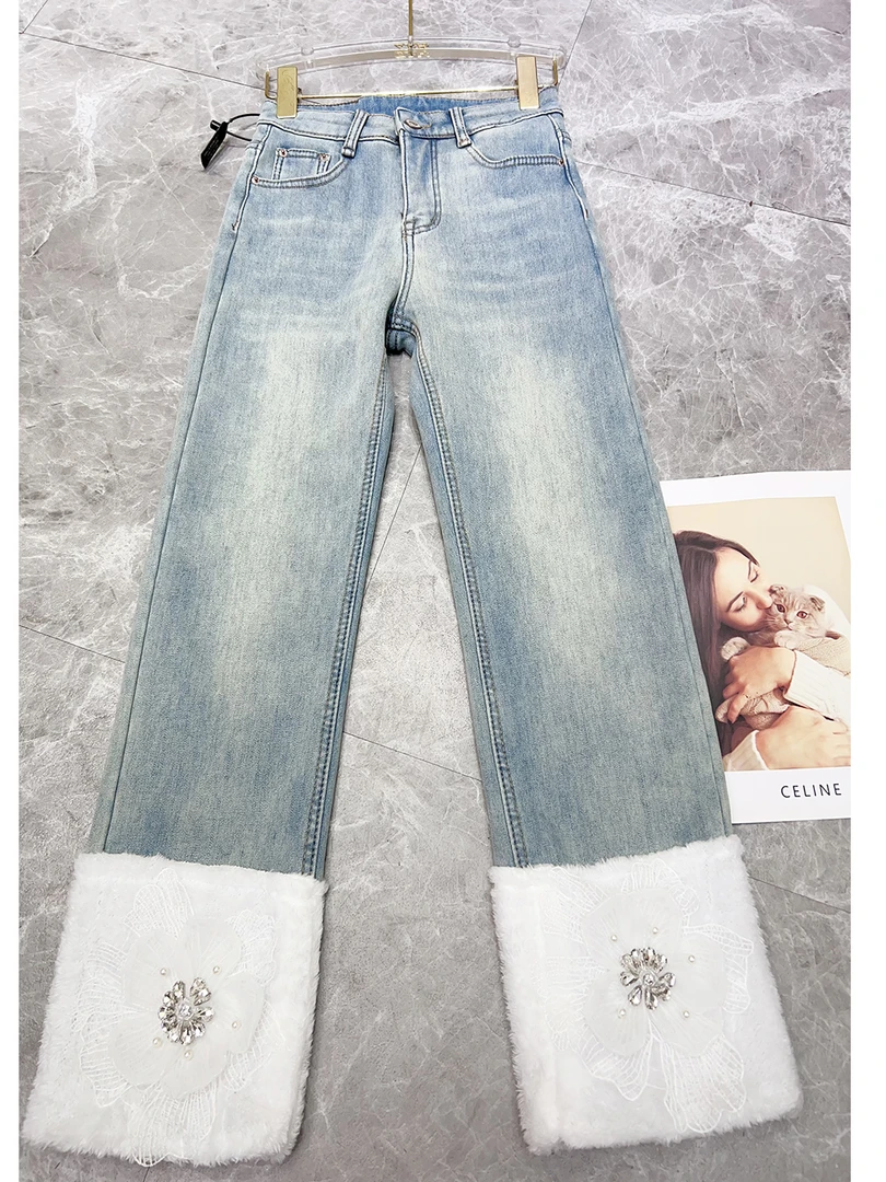 重工钉珠花朵羊羔绒拼接设计修身显瘦高腰九分直筒烟管裤  #9092