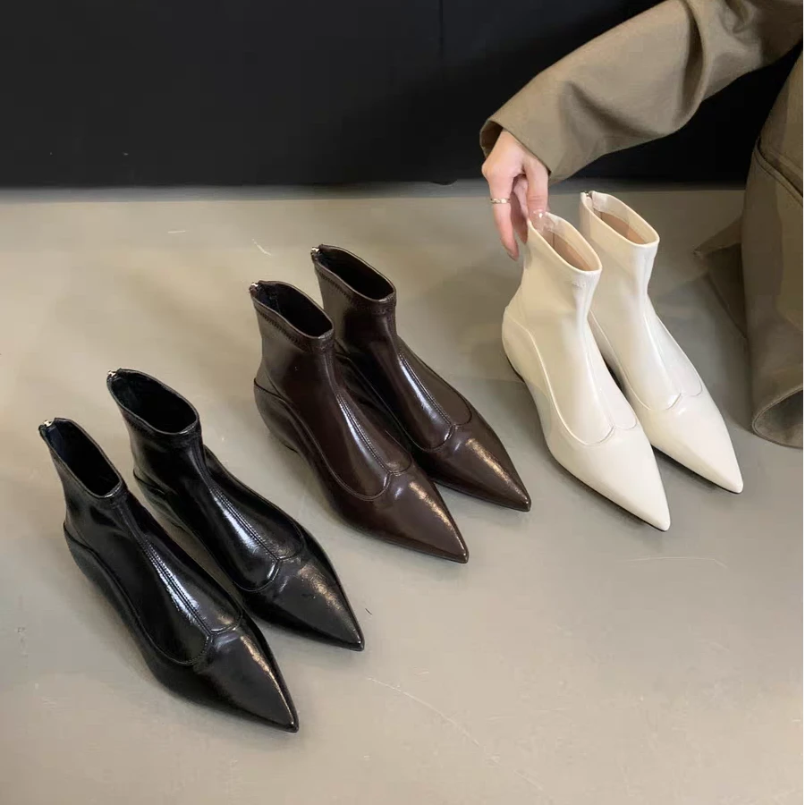 2024初秋法式气质美拉德小踝靴配裙子显瘦尖头内增高切尔西短靴女