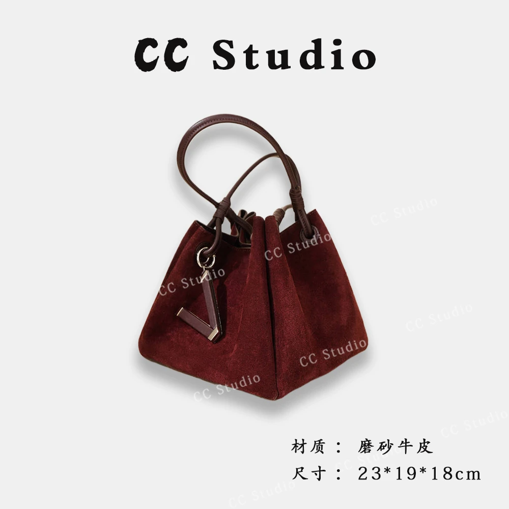 【尚恩CC】ZG-F9848C-深酒红-原创设计 磨砂牛皮手提菜篮子女包