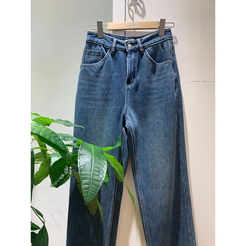 [富贵] 时尚女装夏季百搭气质加绒阔腿直筒牛仔裤  10301