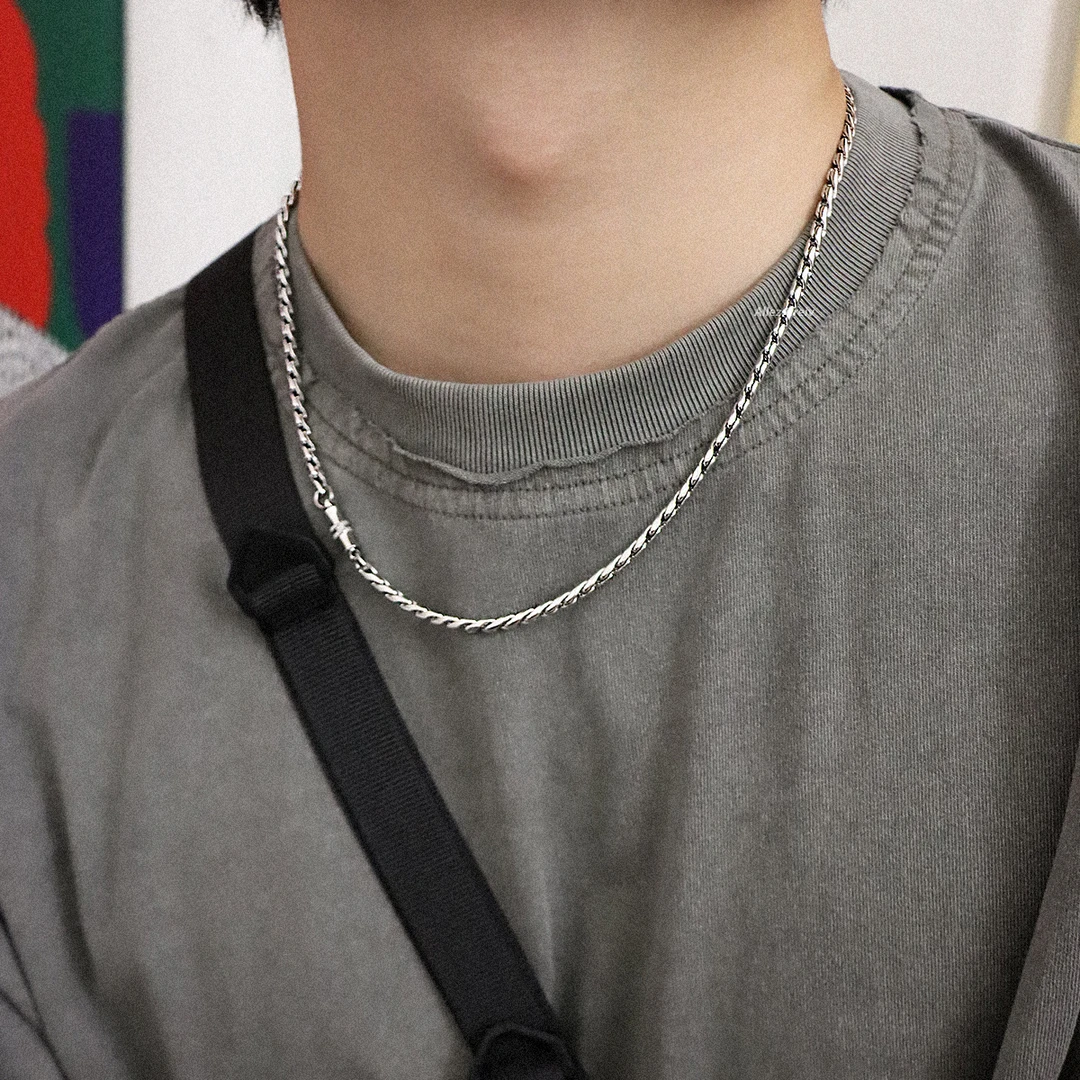 钛钢项链 男女磁吸简约百搭个性原创小众冷淡风2024新品潮不褪色
