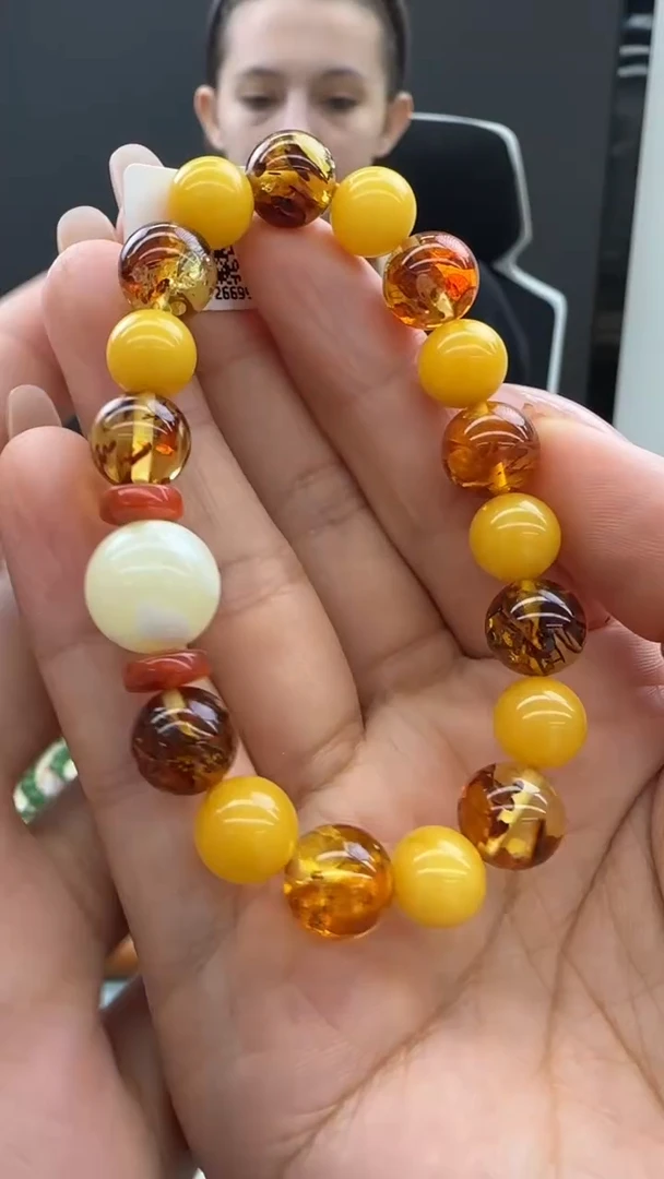 【闪购商品】琥珀手串未镶嵌231秒拍号