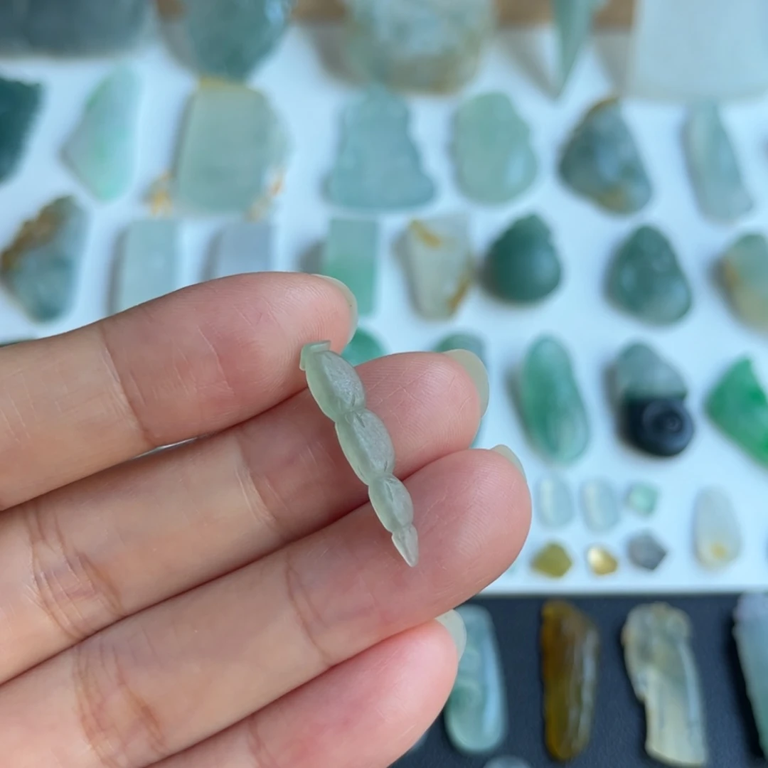 【闪购商品】定制翡翠未镶嵌