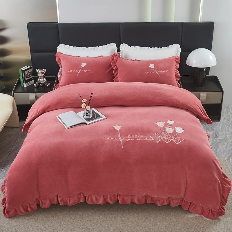 雪京  现货  冬季加厚加绒宝宝绒韩版花边款四件套  牛奶绒四件套