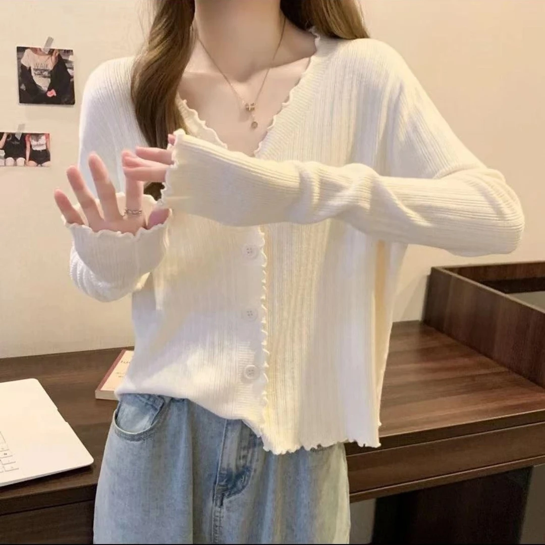 【夏日必备】显瘦纯色木耳边针织开衫女单排扣可外穿针织上衣薄款