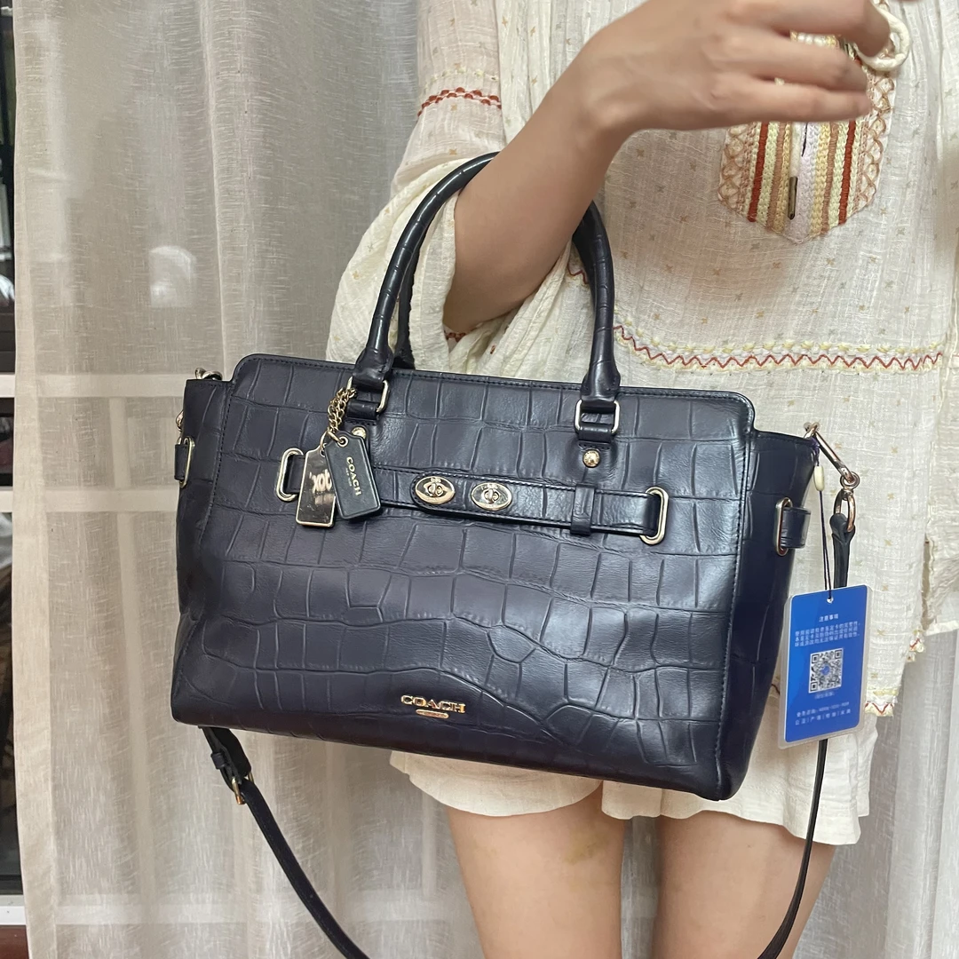 95新 COACH/蔻驰 藏蓝色压纹手提单肩斜挎包