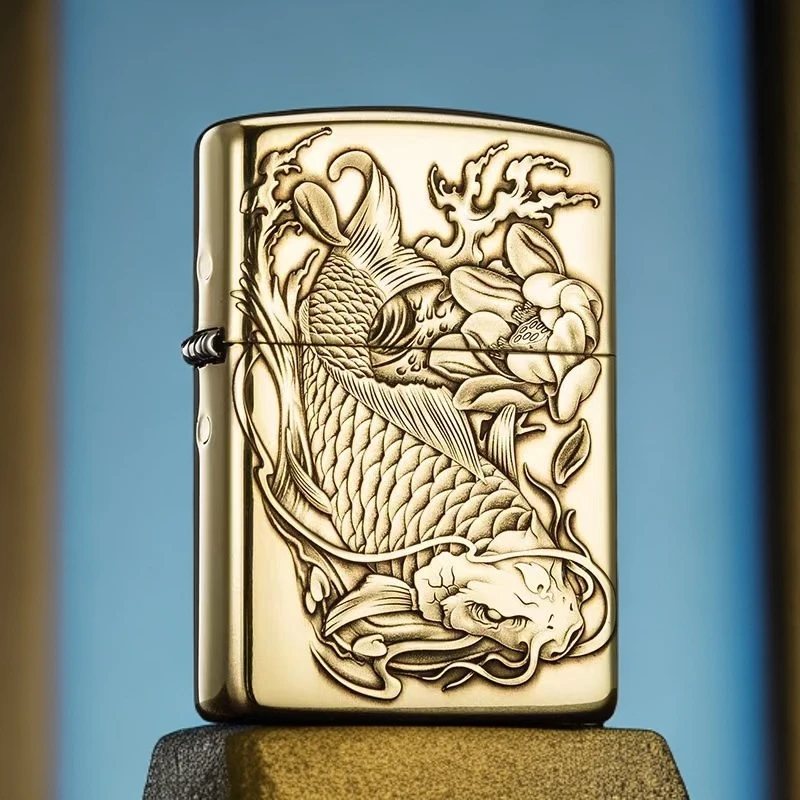 ZIPPO/之宝打火机XF  盔甲黄铜浮雕龙鱼步步生莲DY9912FD