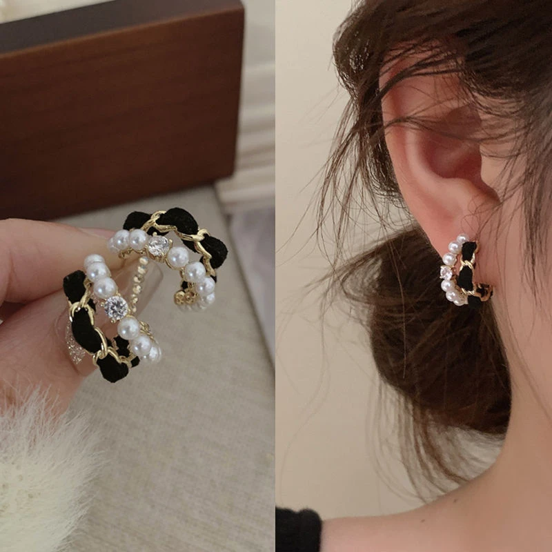 韩国2022新款潮耳环耳饰秋冬黑色丝绒水滴耳圈高级