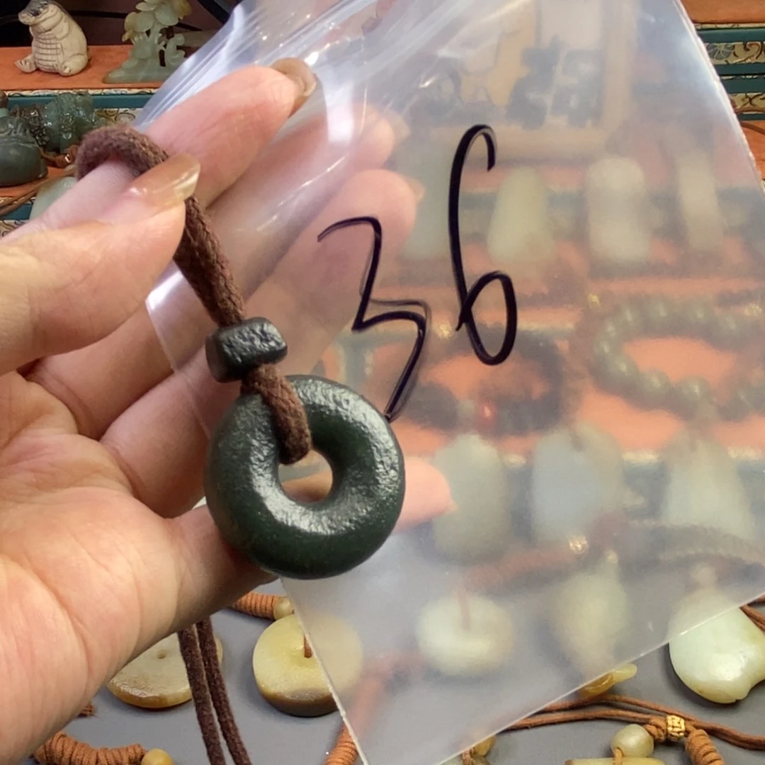 和田玉颈饰未镶嵌古*