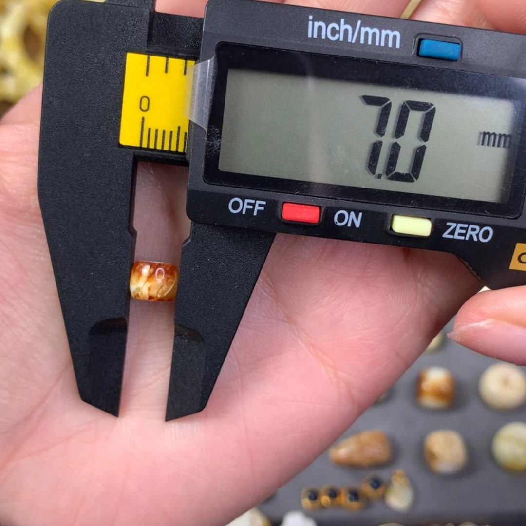 【闪购商品】琥珀裸石未镶嵌