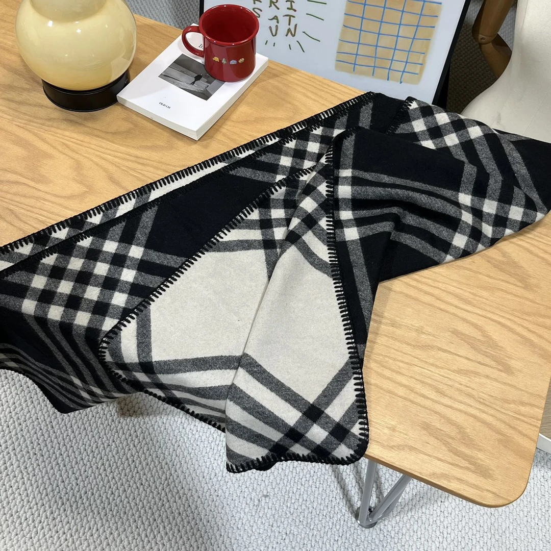 朵儿定制 经典格纹锁边小香风围巾 秋冬保暖气质围脖IH03