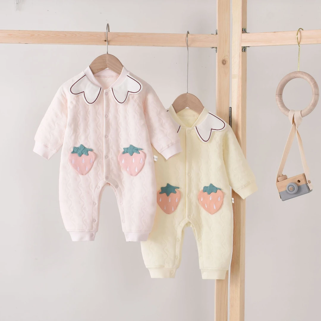 婴儿连体衣春秋冬装A类新生儿衣服三层保暖可爱翻领外出哈衣宝宝