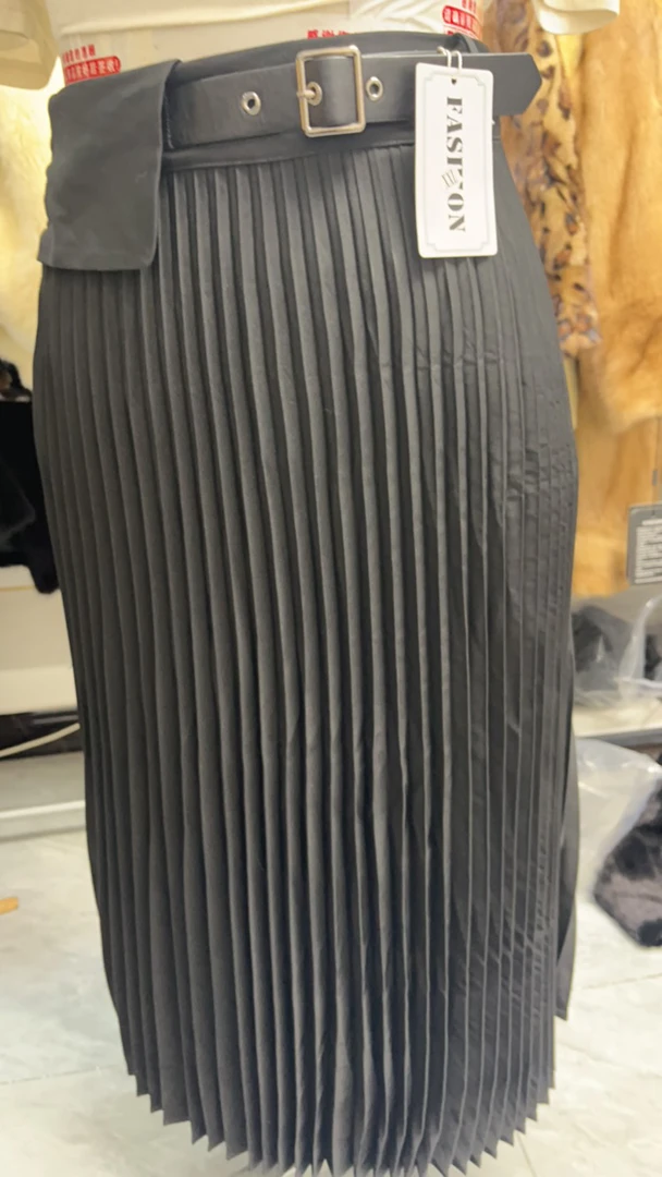 女装新款以直播间衣服为准