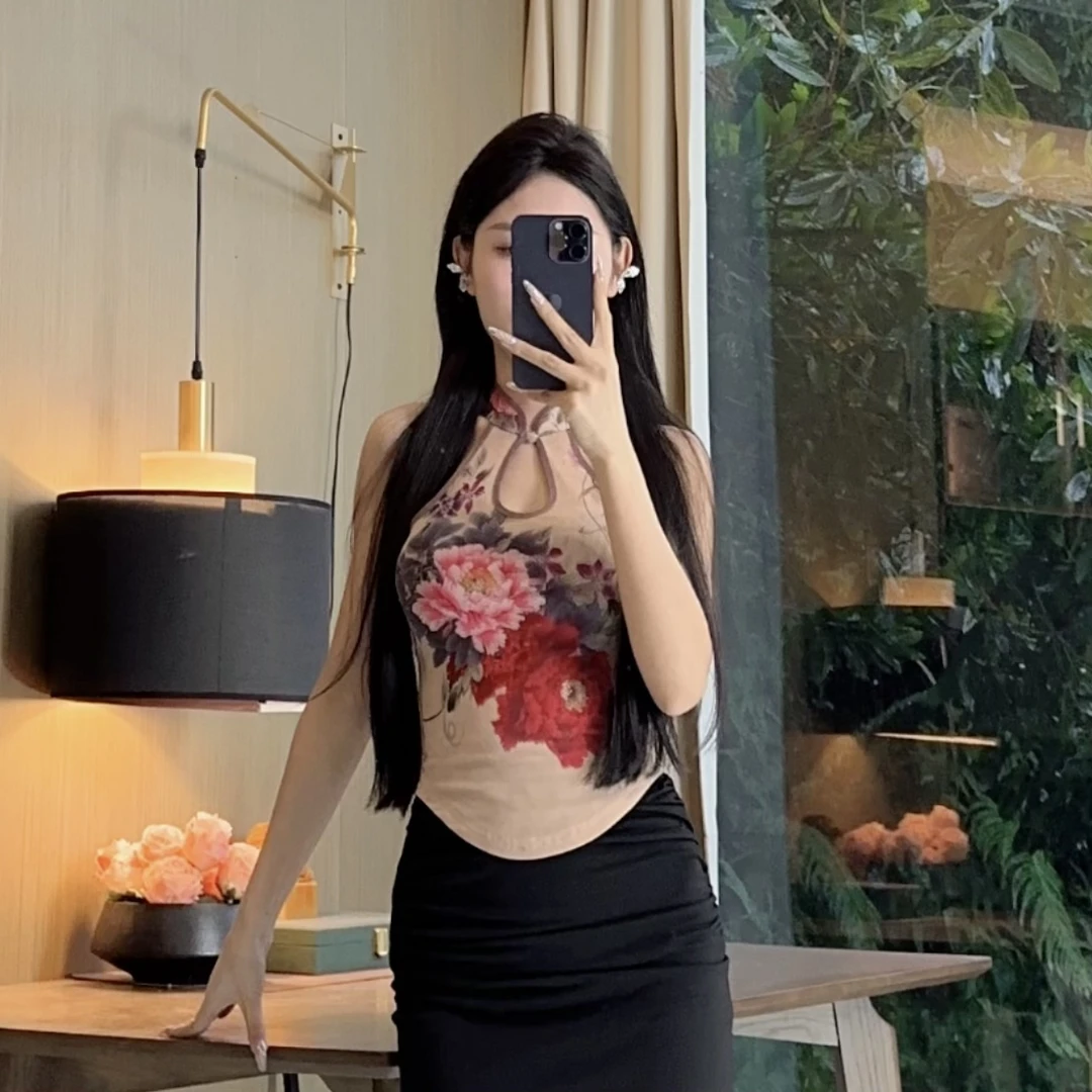 轻奢气质女人味立领无袖定位花时尚落雪听梅修身设计百搭小上衣