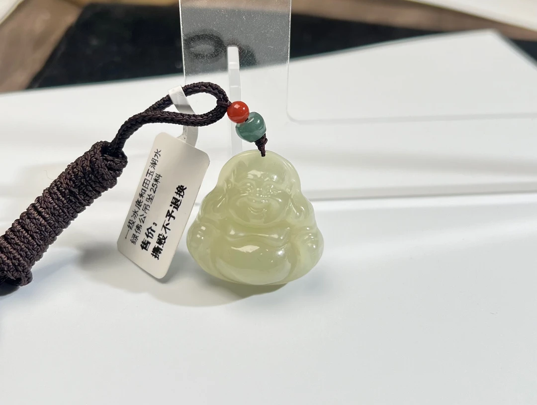 一级冰底和田玉湖水绿佛公吊坠25料 KT24060419