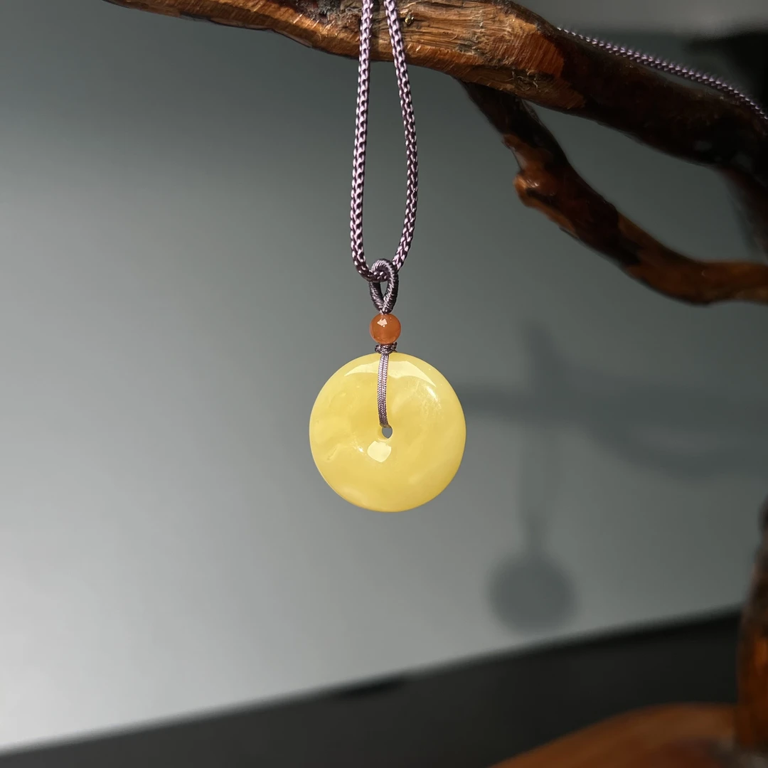 【大猫珠宝】蜜蜡平安扣吊坠 KT24081402