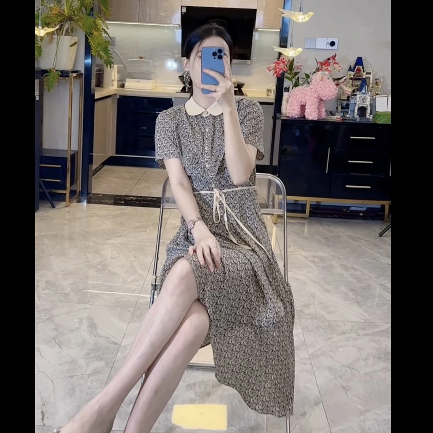 1021【猪猪--孤品断码】气质时尚女装连衣裙轻奢POLO领收腰设计感