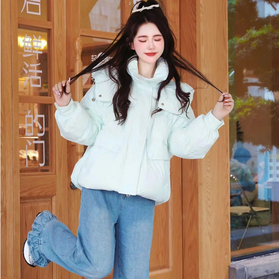 YAYA/鸭鸭YAYA/鸭鸭羽绒服女短款连帽宽松肯豆风时尚户外外套潮
