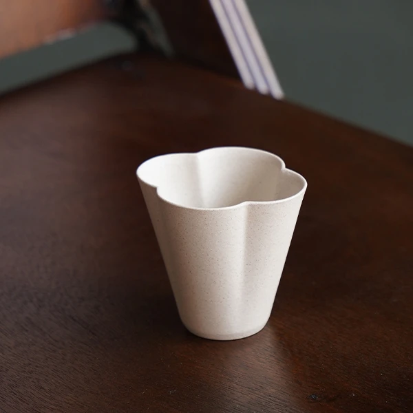 大树精选 | 海棠闻香杯 80cc 白段泥 手工紫砂品茗杯闻香杯