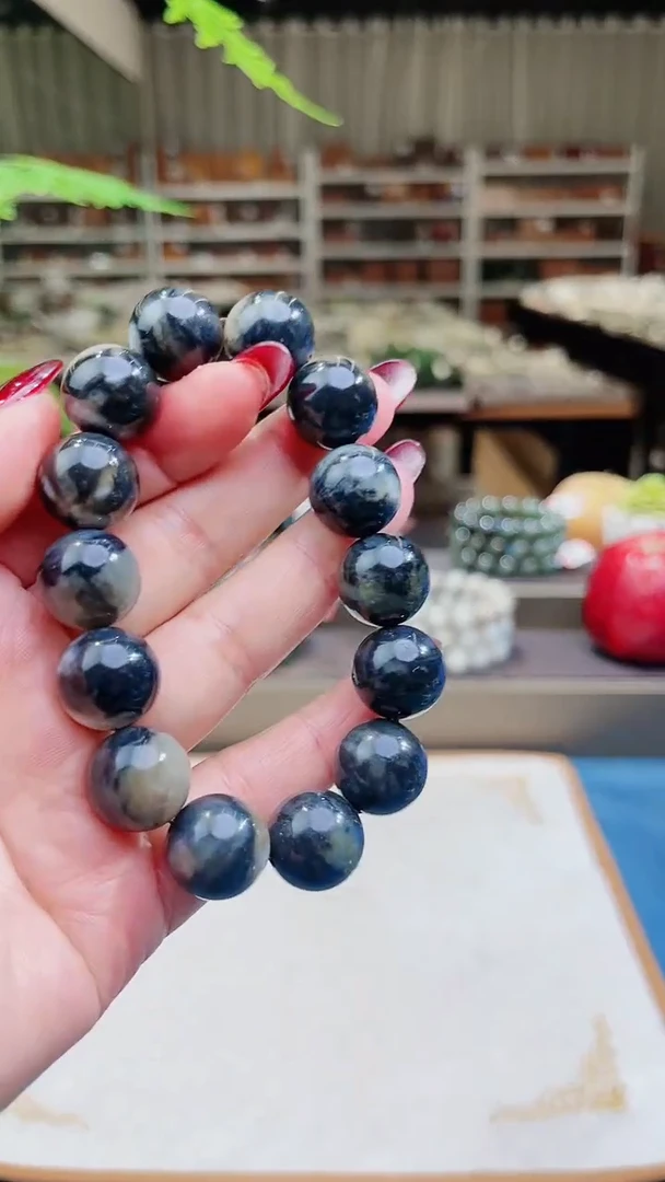 【闪购商品】和田玉手串未镶嵌籽料糖青花16