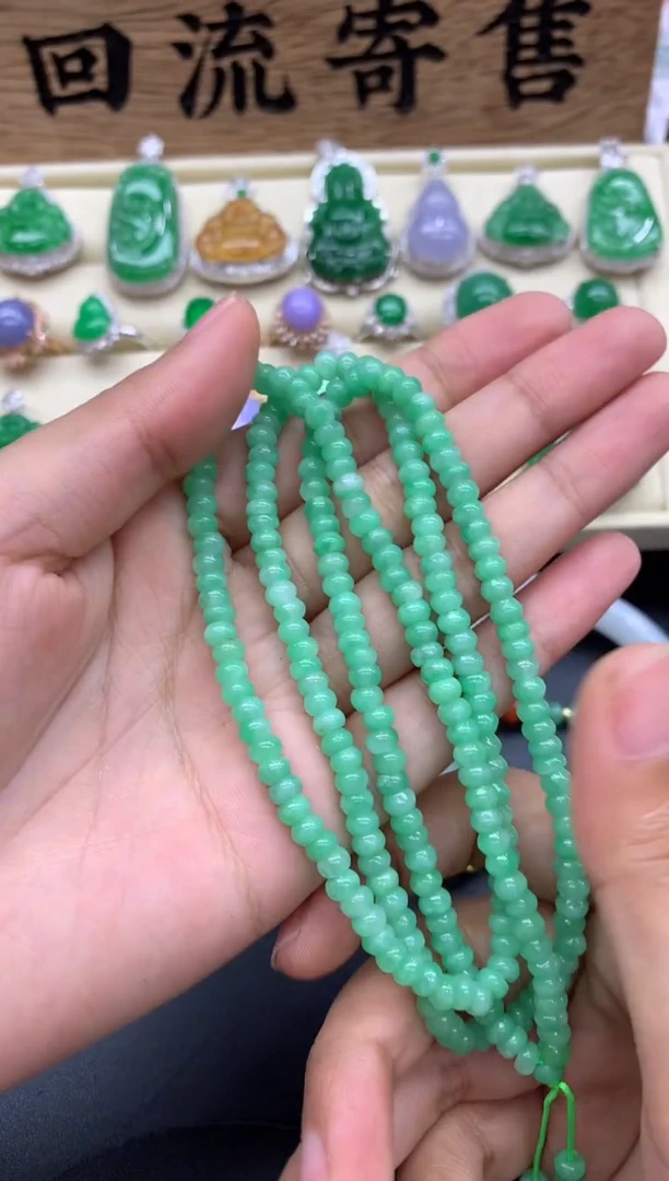 【闪购商品】翡翠手串未镶嵌283-多人