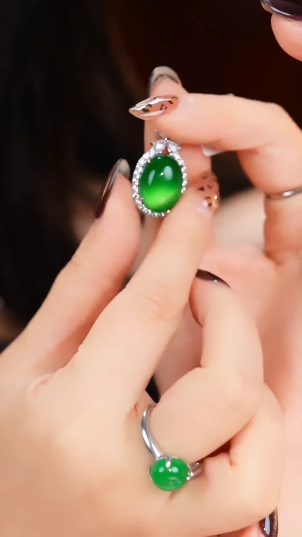 【闪购商品】玛瑙/玉髓吊坠(不含链)银S925镀金镶嵌N583-YS-Y