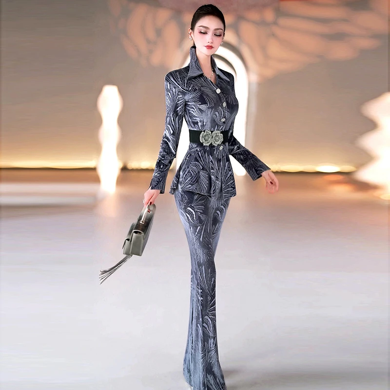 秋季轻奢定制丝绒提花显瘦衬衫套装时尚减龄显瘦高腰喇叭裤两件套