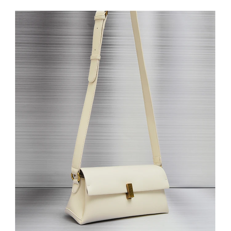 复古时尚百搭小包包女2023韩系小众高级感小方包百搭单肩包Y6220