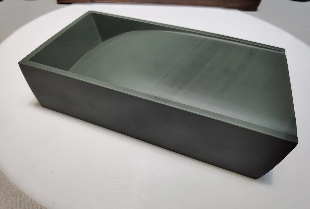 大畈绿石鹅腹抄手砚