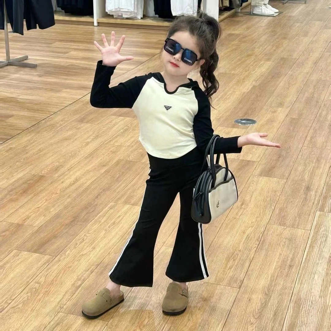 女童春秋季长袖T恤新款洋气连帽打底衫百搭女孩上衣修身针织套装