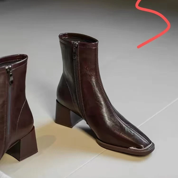 高级感百搭气质加绒粗跟马丁靴8816