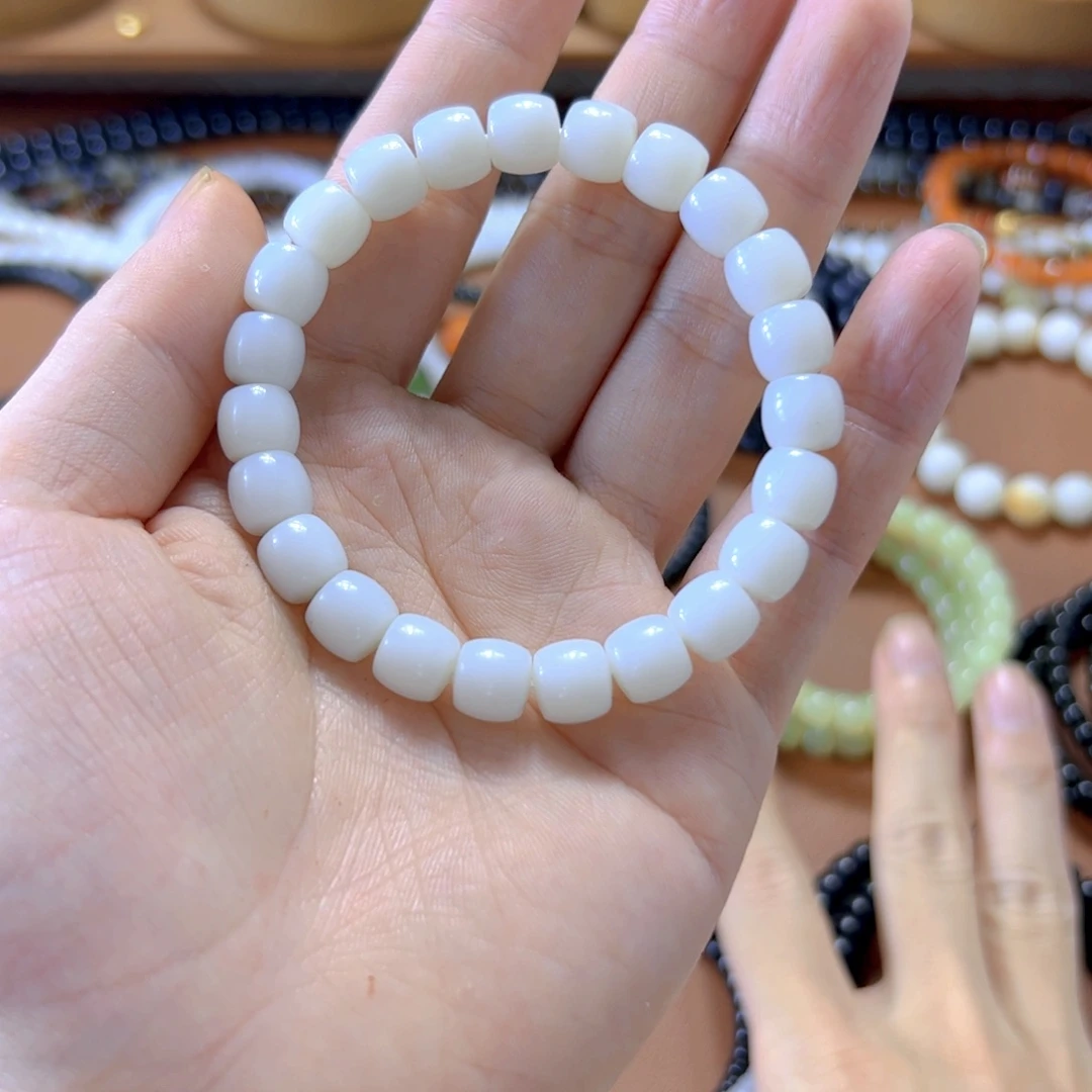 和田玉手串未镶嵌