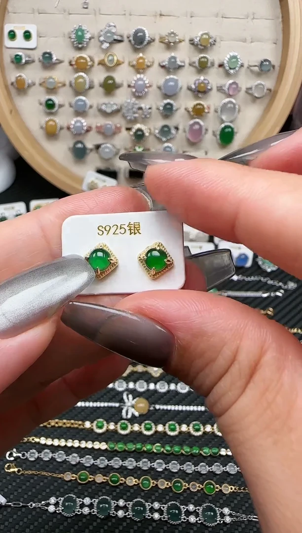 【闪购商品】翡翠耳饰银S925镶嵌耳钉04