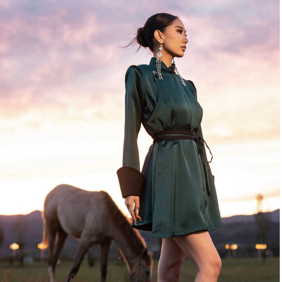 【戴尔玛精品服饰4】设计师新款时尚气质修长民族风女款连衣裙D9029