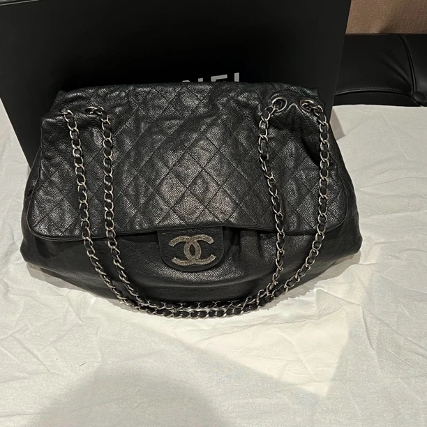 95新 Chanel/香奈儿 壹所奢品云朵机场 XXL链条包 黑银 14开