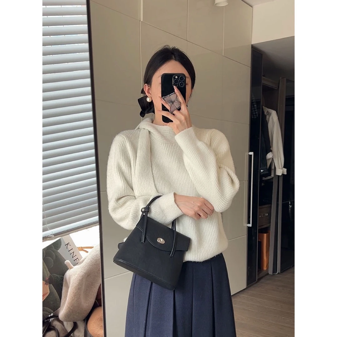 秋冬新款绑带飘带设计感别致针织长袖毛衣百搭套头上衣