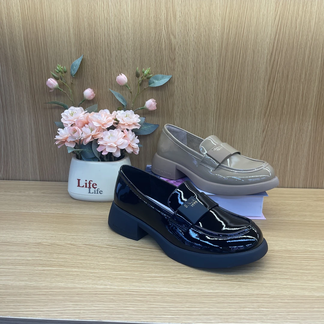 Qin&beale/千佰莉圆头乐福女鞋1011525