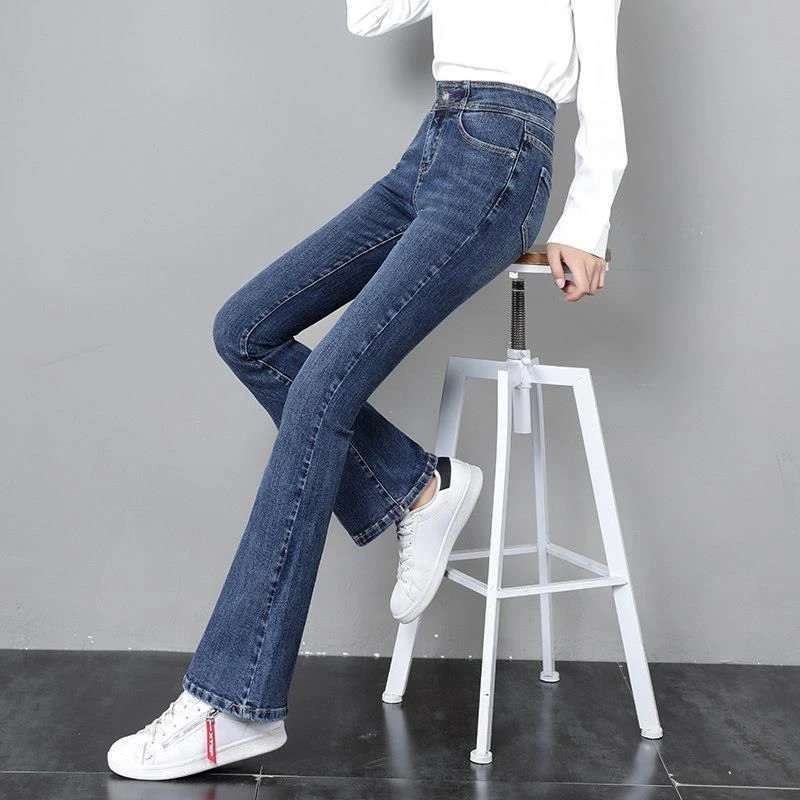 2025冬季加绒微喇牛仔裤女士高腰宽松显瘦修身大码胖mm垂感喇叭裤