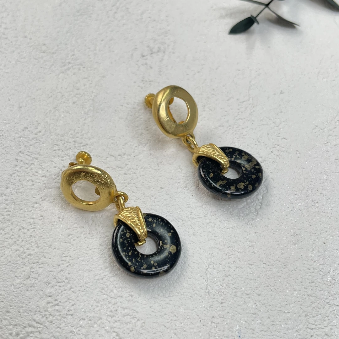铜合金耳饰 【六六中古】孤品复古耳夹ap5252