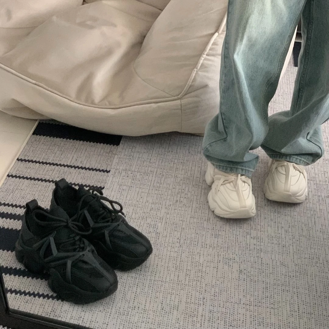 小发喵休闲运动时尚厚底百搭潮流女士系带时尚休闲鞋777