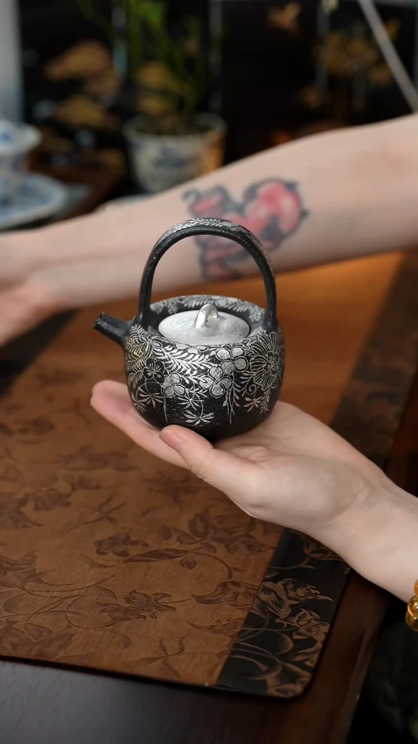 【闪购商品】雲梦茶器银彩提梁壶