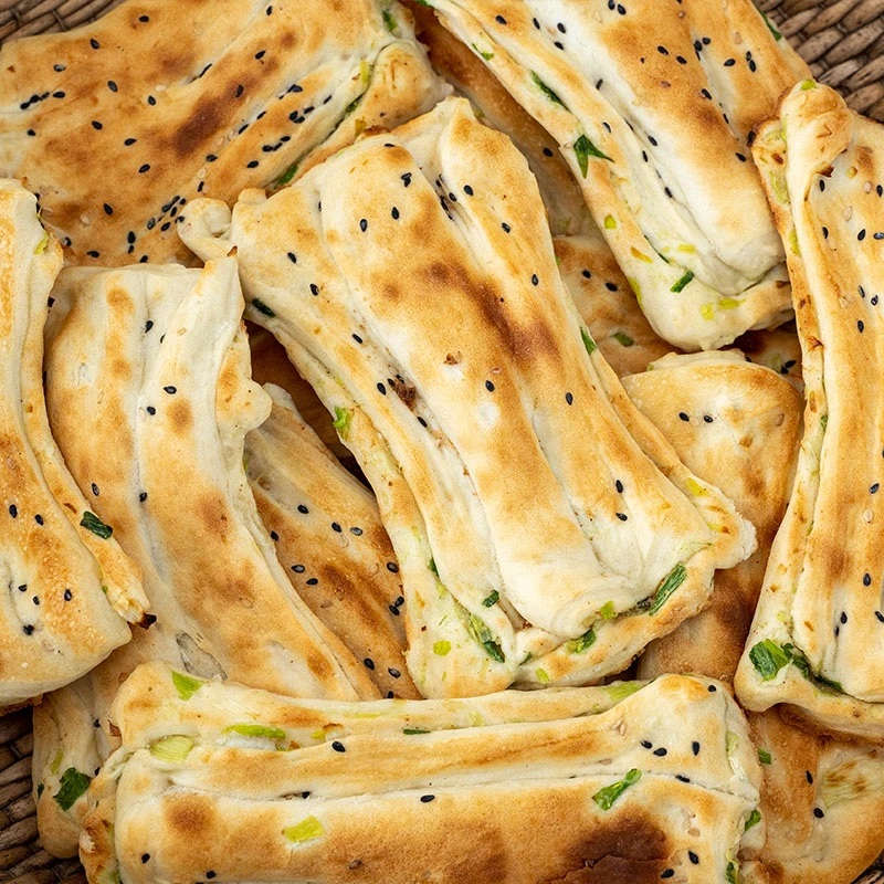 徐州邳州特产油盐葱花小饼发面烧饼潮牌锅饼转炉锅饼开袋即食