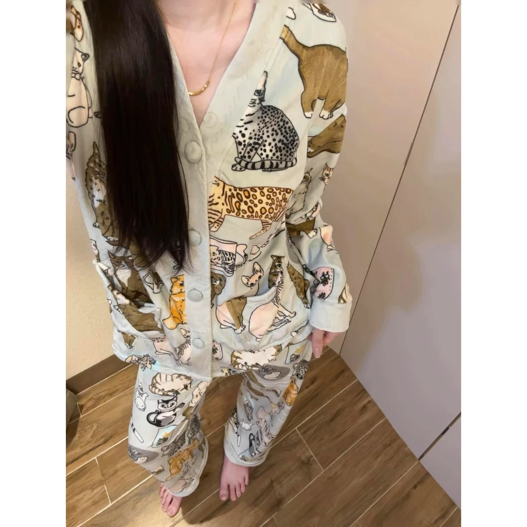 卡通猫咪乐园印花德绒睡衣女2024秋冬加厚保暖冬天家居服套装外穿