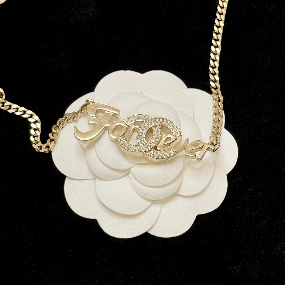 95新 Chanel/香奈儿 21S满钻双C“Forever”字母choker 2406065