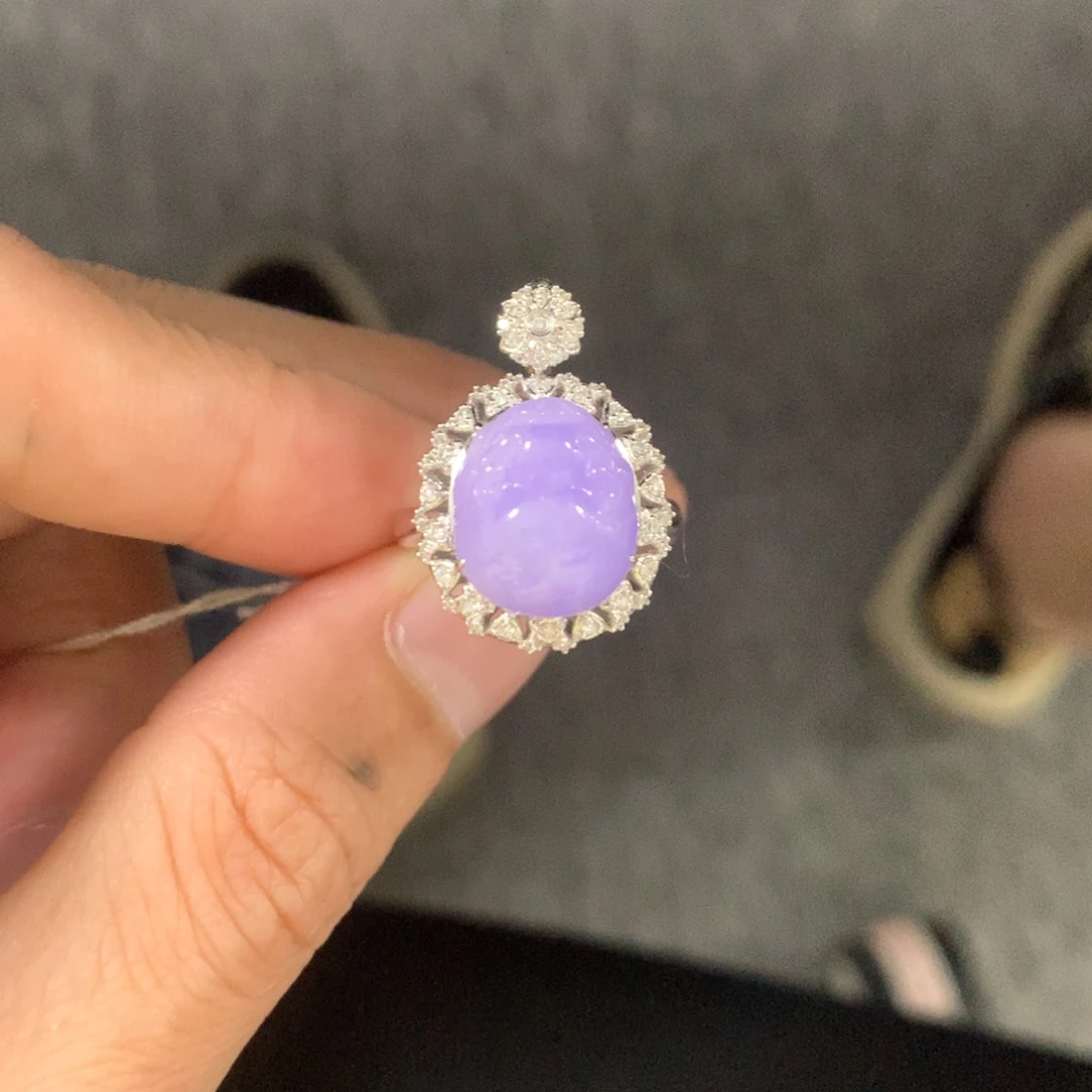 翡翠戒指18K金镶嵌翡翠