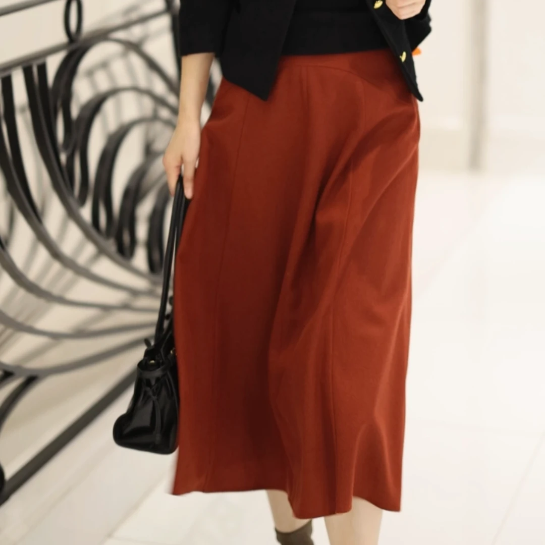 羊毛经典百搭伞裙三个色